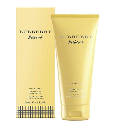 crema corpo burberry weekend
